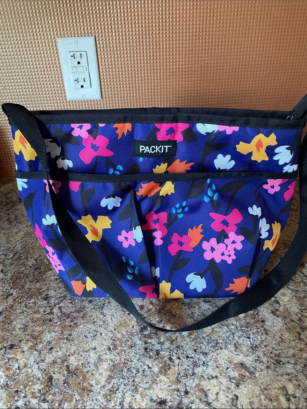 PackIt Floral Insulated Tote Bag in Dark Blue